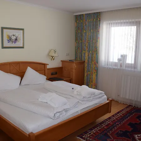 Hotel Christina - Ihr Kleinstes 4* Hotel Am Achensee