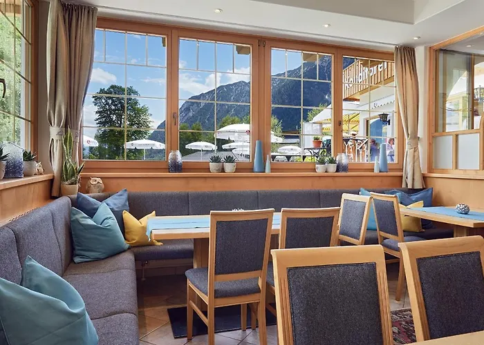 Hotel Christina - Ihr Kleinstes 4* Hotel Am Achensee Hotel