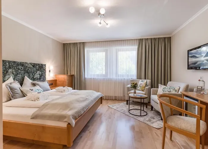 Hotel Christina - Ihr Kleinstes 4* Hotel Am Achensee Hotel Pertisau