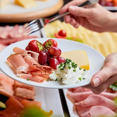 Christina - Ihr Kleinstes 4* Am Achensee 4* Pertisau