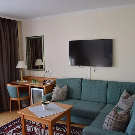 فندق Christina - Ihr Kleinstes 4* Am Achensee بيرتيساو