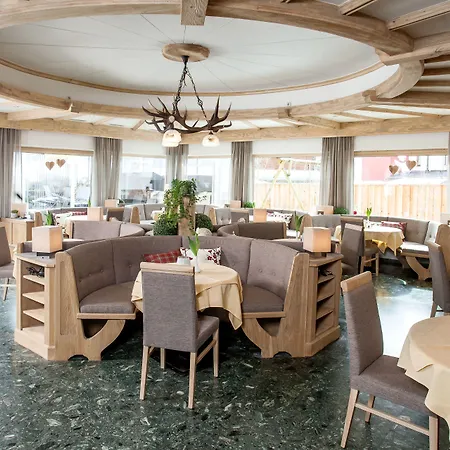 Christina - Ihr Kleinstes 4* Am Achensee Otel 4*