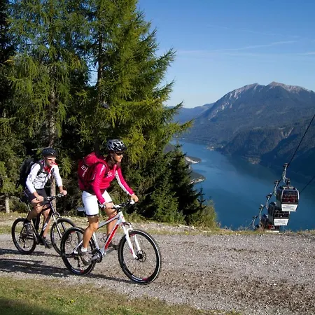 Christina - Ihr Kleinstes 4* Am Achensee فندق بيرتيساو