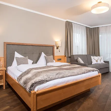 Christina - Ihr Kleinstes 4* Am Achensee 酒店 佩尔蒂绍