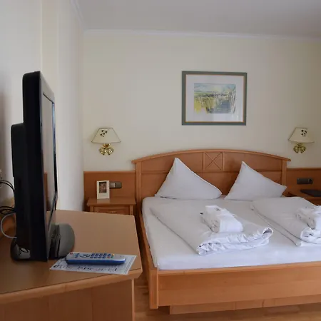 Christina - Ihr Kleinstes 4* Am Achensee 酒店 佩尔蒂绍